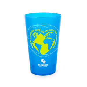 Copo Eco reutilizável, 100% reciclável e tem 25 vezes menos impacto ambiental do que todos os copos descartáveis disponíveis no mercado atualmente.
